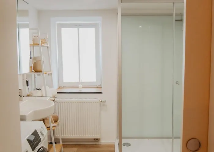 Jasta Homes Mosel, Zentral, Netflix, Waschmaschine, Terrasse, Privateingang, Erdgeschoss, Aeltester Weinort Deutschlands 아파트 *