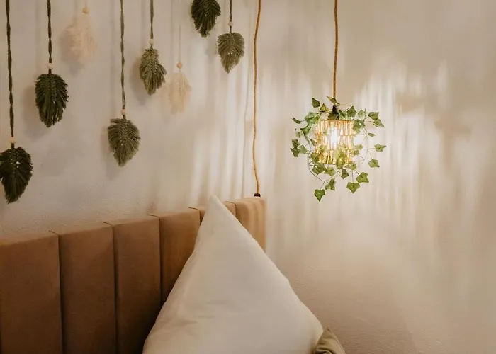 Jasta Homes Mosel, Zentral, Netflix, Waschmaschine, Terrasse, Privateingang, Erdgeschoss, Aeltester Weinort Deutschlands *