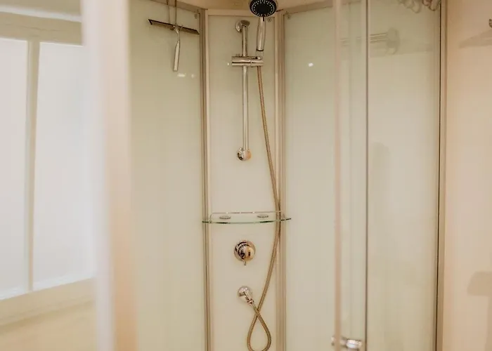 Jasta Homes Mosel, Zentral, Netflix, Waschmaschine, Terrasse, Privateingang, Erdgeschoss, Aeltester Weinort Deutschlands 아파트