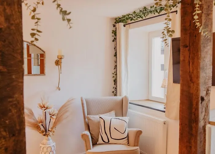 Jasta Homes Mosel, Zentral, Netflix, Waschmaschine, Terrasse, Privateingang, Erdgeschoss, Aeltester Weinort Deutschlands 아파트 *